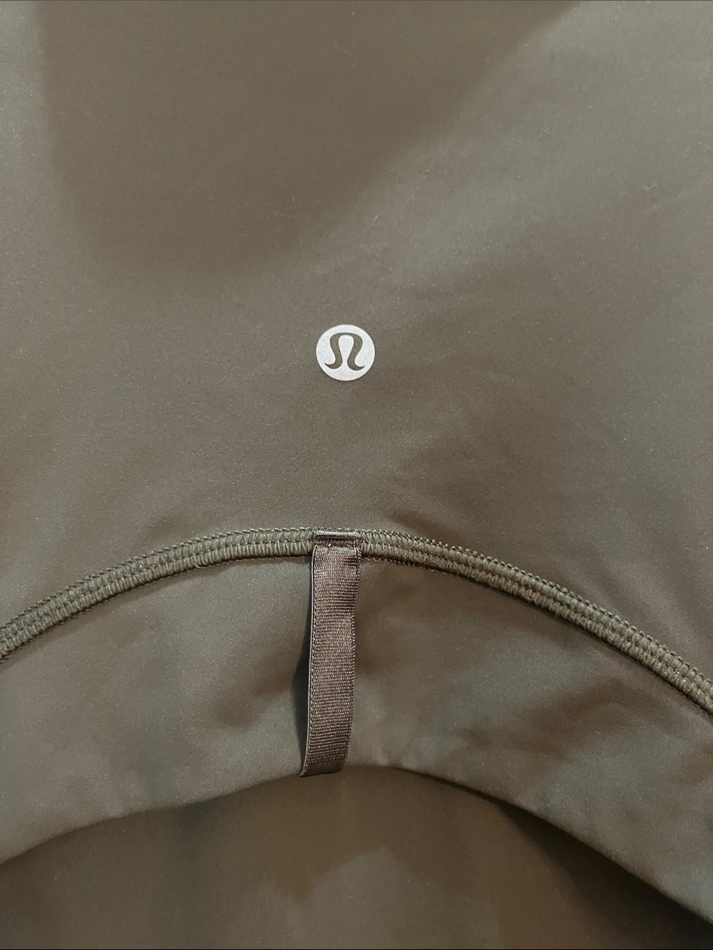 Lululemon Define Jacket with Nulu material Olive Green size 6 - Picture 9 of 10